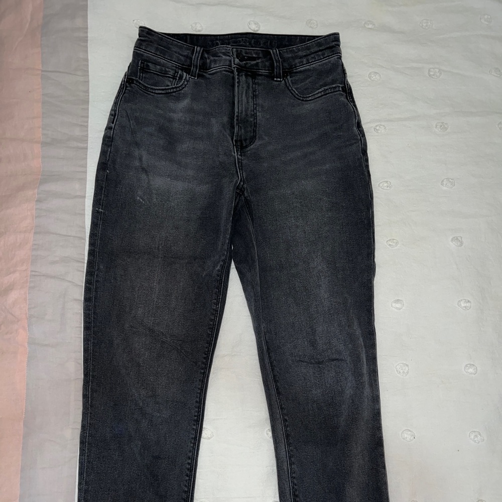 Black American Eagle Mom Jeans